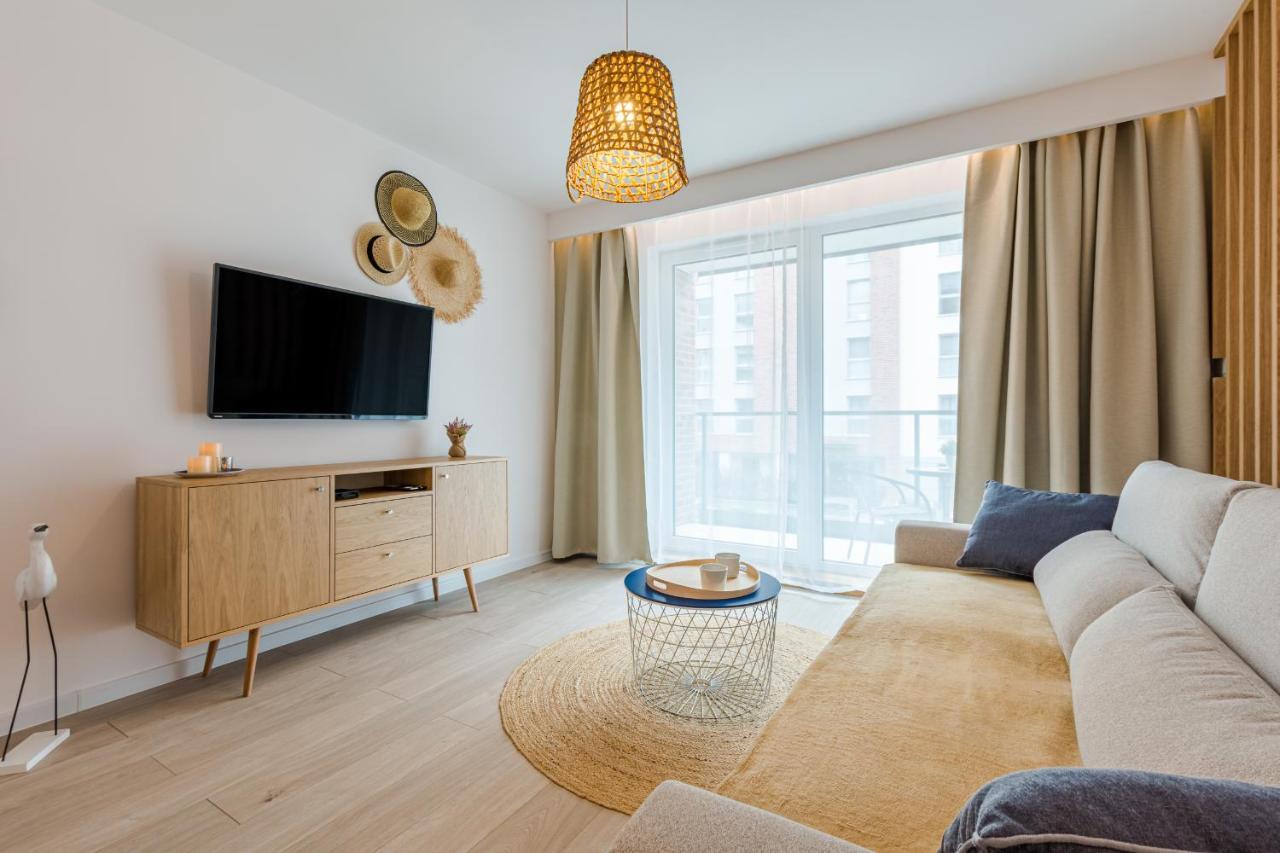 Apartament Blue Door Marina Gdansk Lägenhet Exteriör bild