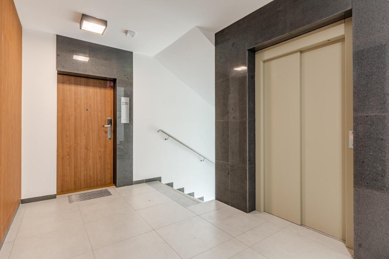 Apartament Blue Door Marina Gdansk Lägenhet Exteriör bild