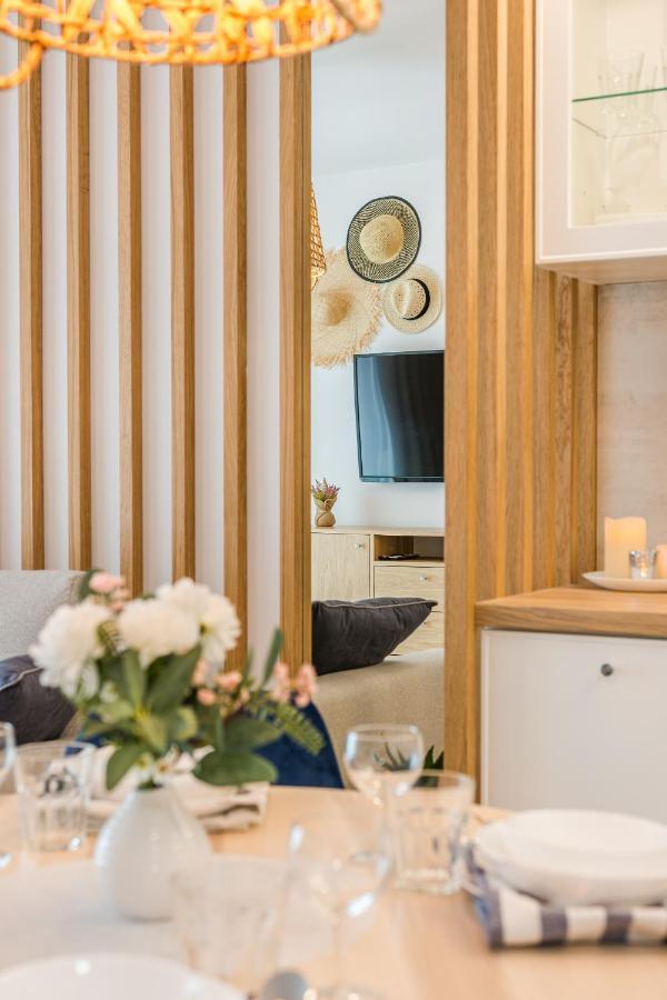 Apartament Blue Door Marina Gdansk Lägenhet Exteriör bild